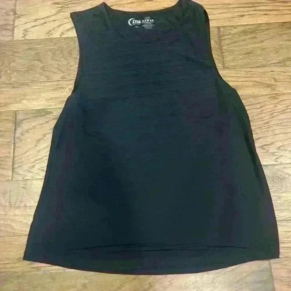 Details
Zyia Active Black Luxe
Muscle Tank Top Women's XXL - Picture 4 of 7